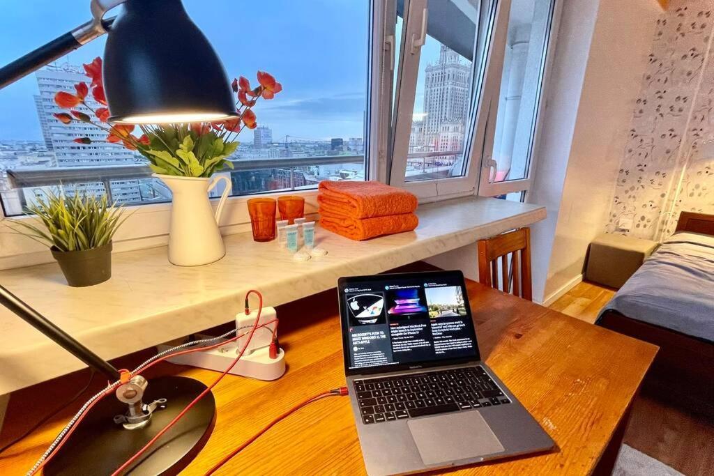 Апартаменты Orange Metro Fast Wifi 1Gbs Big Tv Hbo Appletv Варшава Экстерьер фото